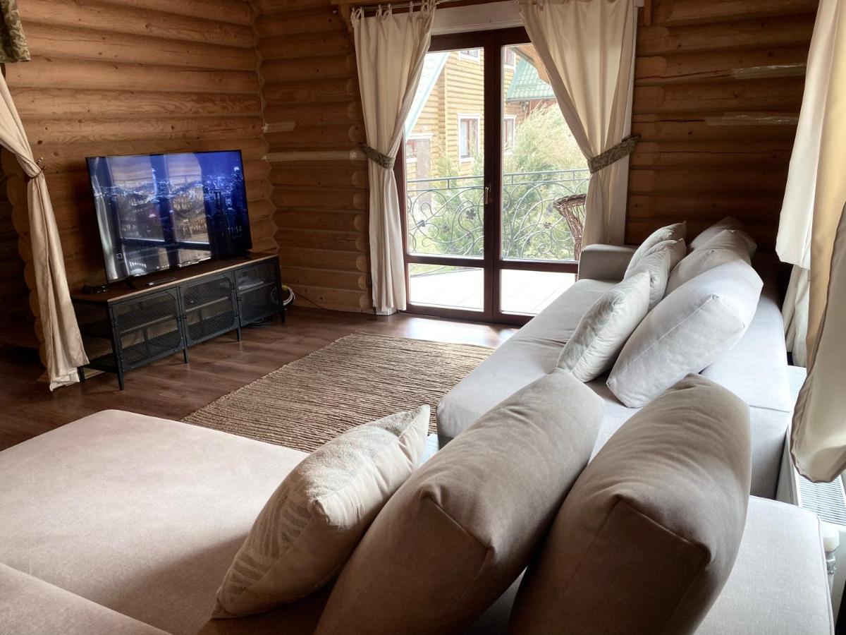 Chalet Four Seasons Villa Tatariv Esterno foto