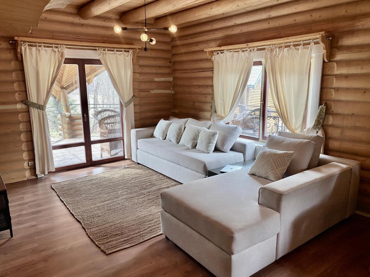 Chalet Four Seasons Villa Tatariv Esterno foto