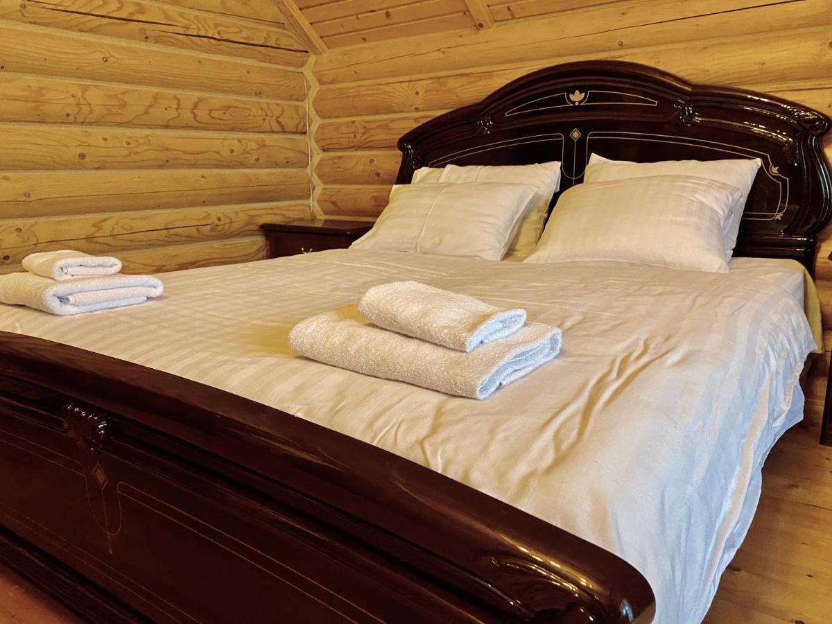 Chalet Four Seasons Villa Tatariv Esterno foto